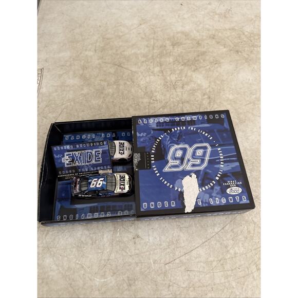 RACING CHAMPIONS FIRST PRODUCTION RUN 1/64 UNDER THE LIGHTS EXIDE CARS #99 - Picture 1 of 8
